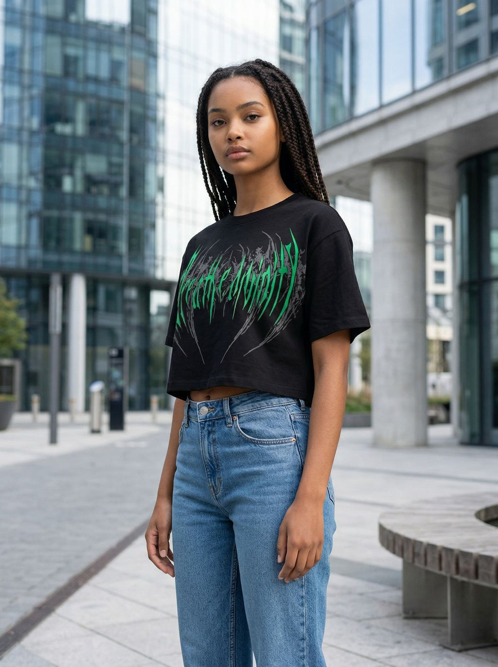 BREATHEDIVINITY HOLLOW SKULL CROP TOP